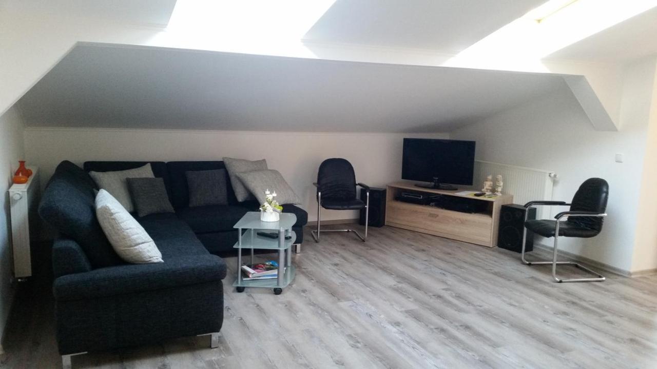 Ferienwohnung "Burgblick" An der Schmucke Ngoại thất bức ảnh