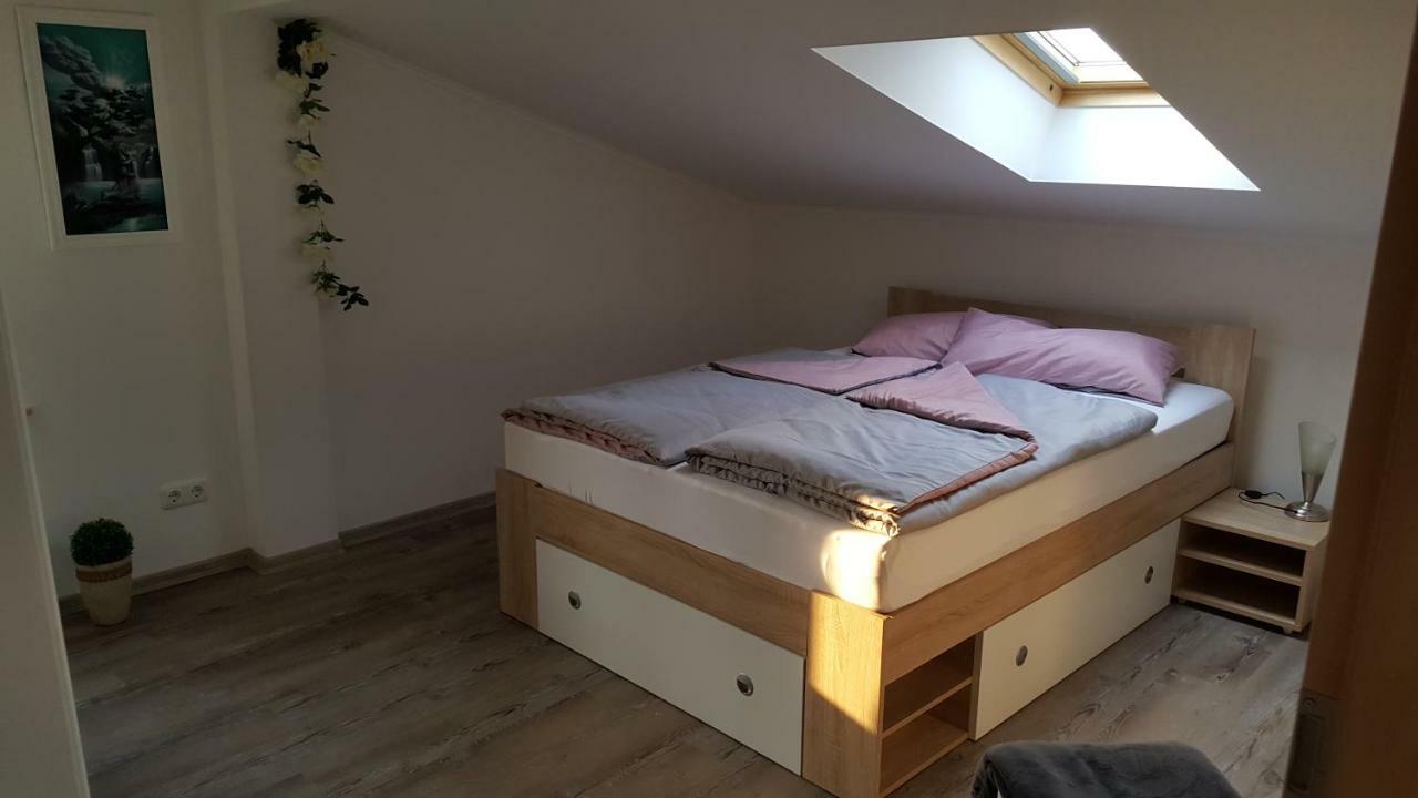 Ferienwohnung "Burgblick" An der Schmucke Ngoại thất bức ảnh