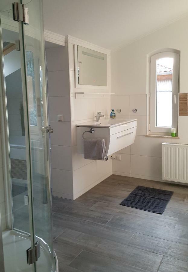 Ferienwohnung "Burgblick" An der Schmucke Ngoại thất bức ảnh